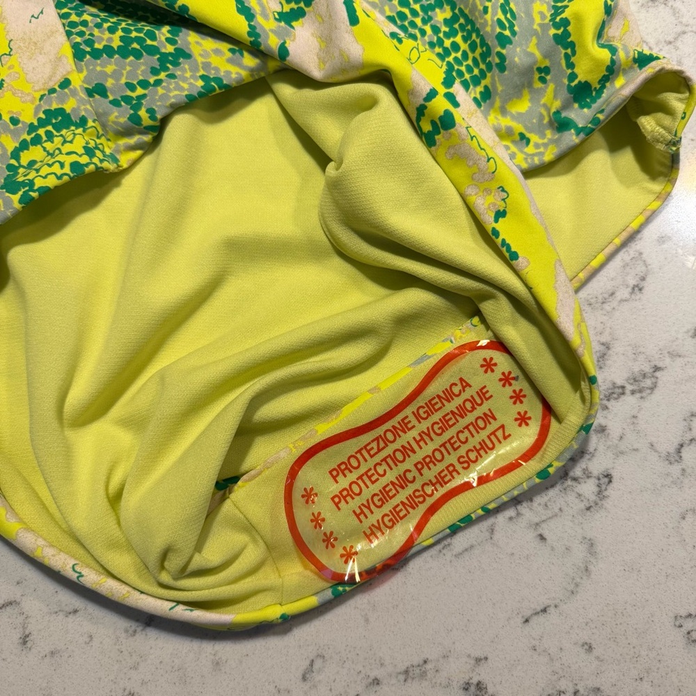 NWT-Women’s Vero Moda Halterneck One-Piece Swimsuit Lime Snake Print Size XL - Picture 8 of 10